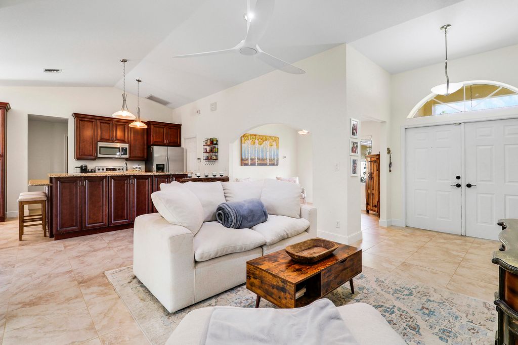 18854 48th Avenue N, The Acreage, FL 33470