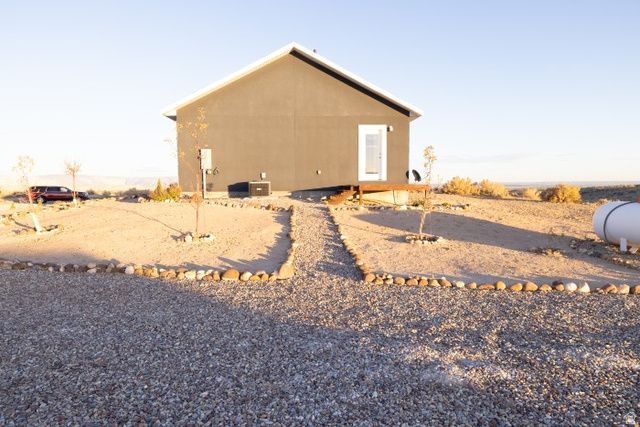 4058 E 5000 S, Vernal, UT 84078