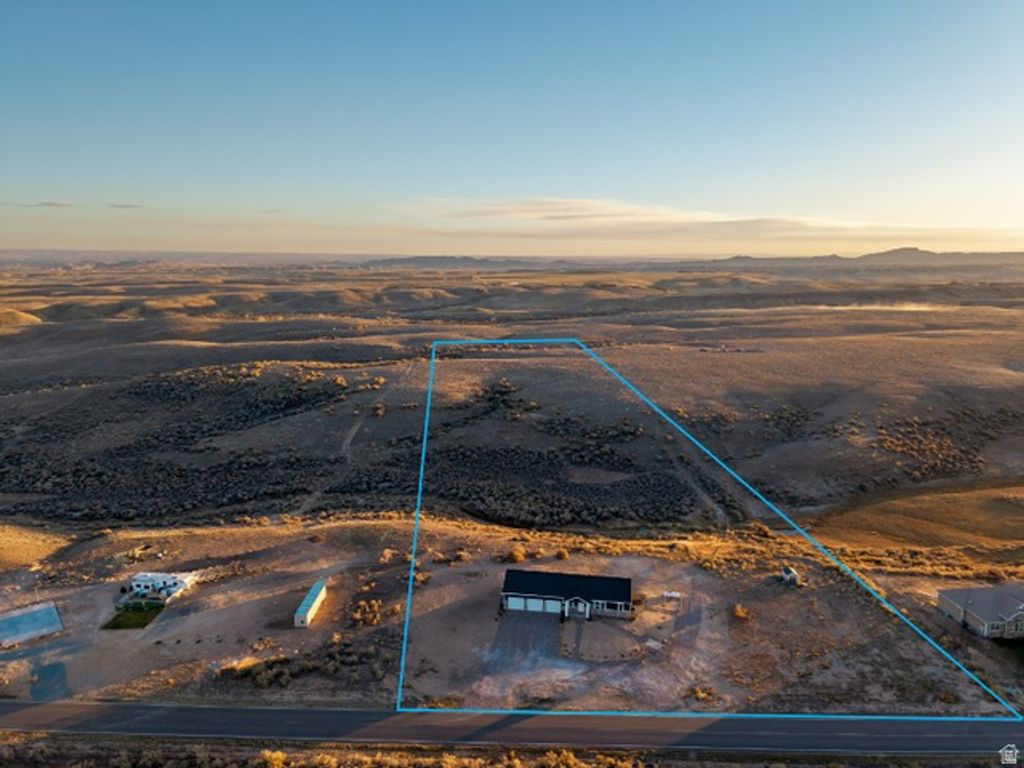 4058 E 5000 S, Vernal, UT 84078