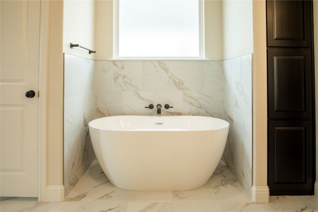 201 Belmont Drive, Willow Park, TX 76087