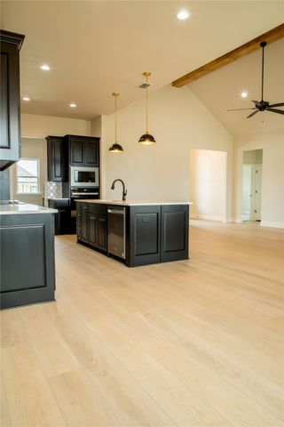 201 Belmont Drive, Willow Park, TX 76087