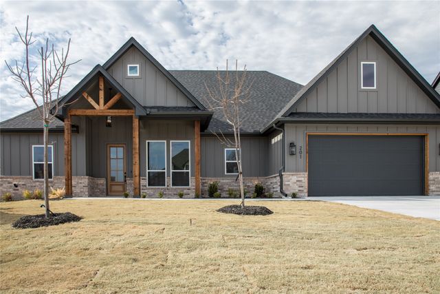 201 Belmont Drive, Willow Park, TX 76087