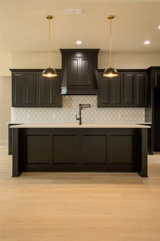 201 Belmont Drive, Willow Park, TX 76087