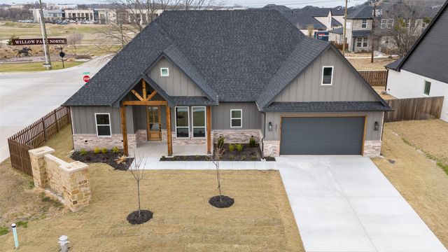 201 Belmont Drive, Willow Park, TX 76087