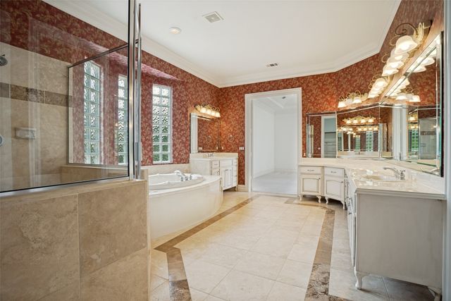2200 Woodbridge Drive, Mckinney, TX 75072