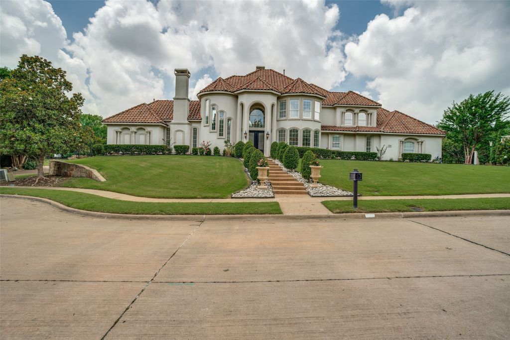 2200 Woodbridge Drive, Mckinney, TX 75072