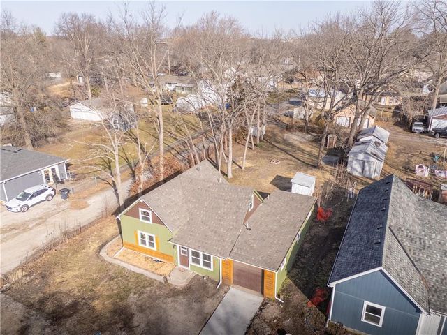 322 Front Street, Grain Valley, MO 64029