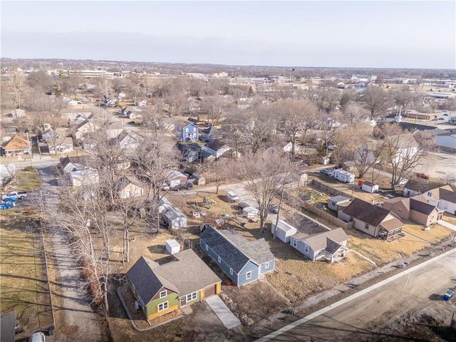 322 Front Street, Grain Valley, MO 64029