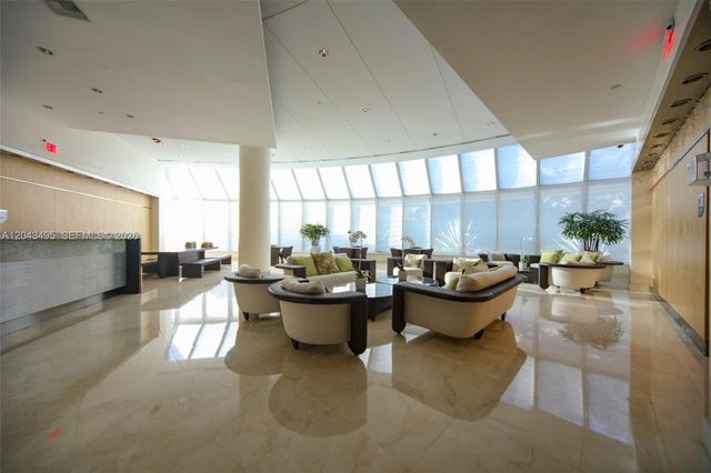 2127 Brickell Avenue 2504, Miami, FL 33129