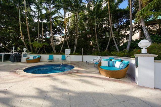 2127 Brickell Avenue 2504, Miami, FL 33129