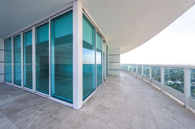 2127 Brickell Avenue 2504, Miami, FL 33129