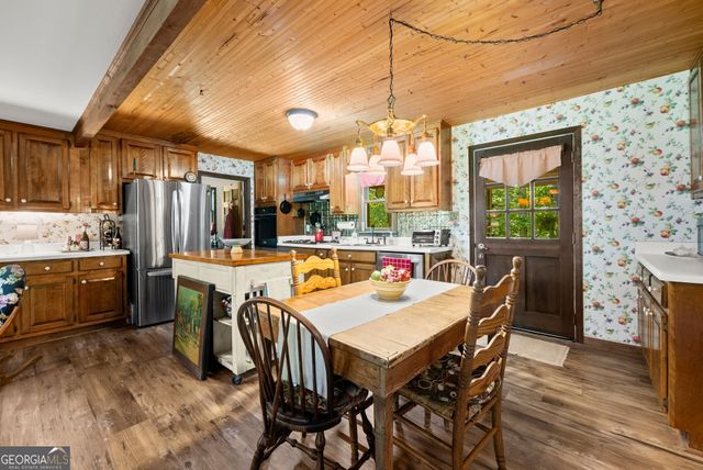 409 Pine Lake Drive, Cumming, GA 30040