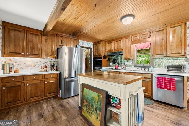 409 Pine Lake Drive, Cumming, GA 30040