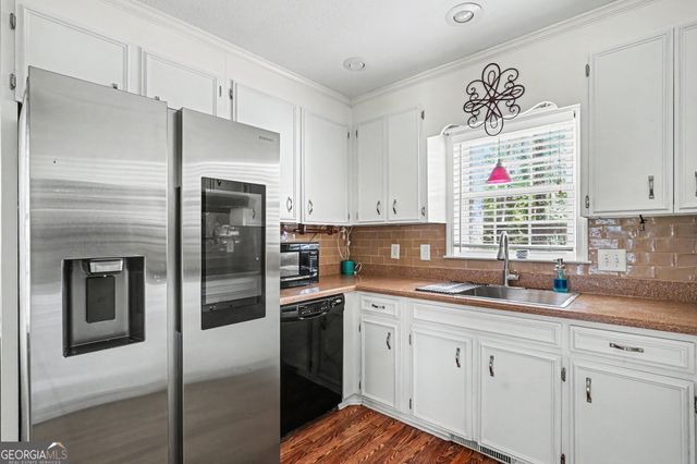 752 Springdale Woods Drive, Macon, GA 31210