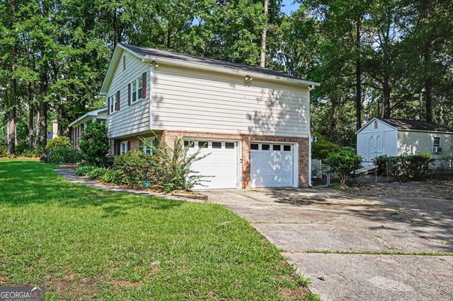 752 Springdale Woods Drive, Macon, GA 31210
