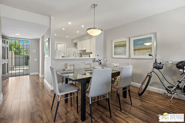 805 E Arenas Road, Palm Springs, CA 92262