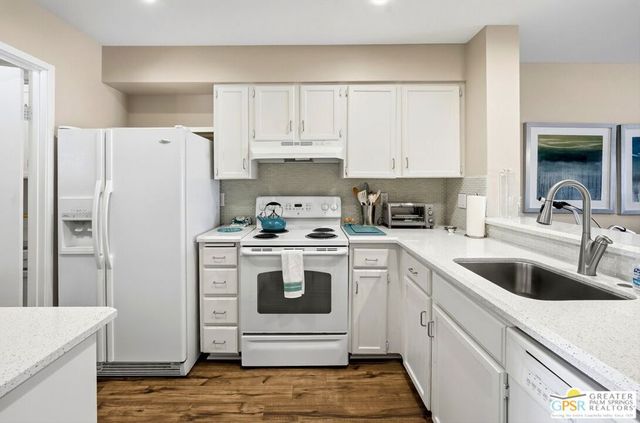 805 E Arenas Road, Palm Springs, CA 92262