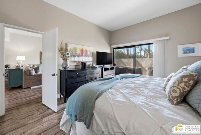 805 E Arenas Road, Palm Springs, CA 92262