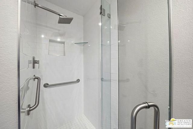 805 E Arenas Road, Palm Springs, CA 92262