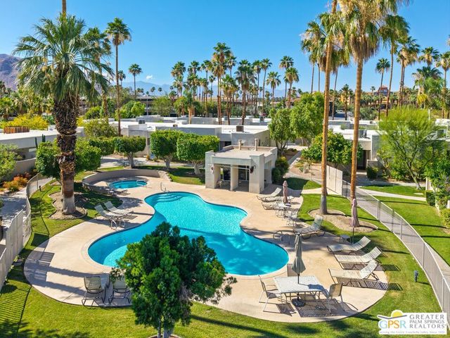 805 E Arenas Road, Palm Springs, CA 92262