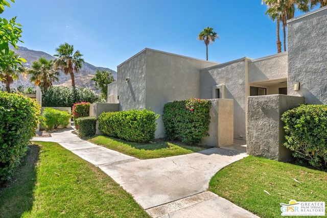 805 E Arenas Road, Palm Springs, CA 92262
