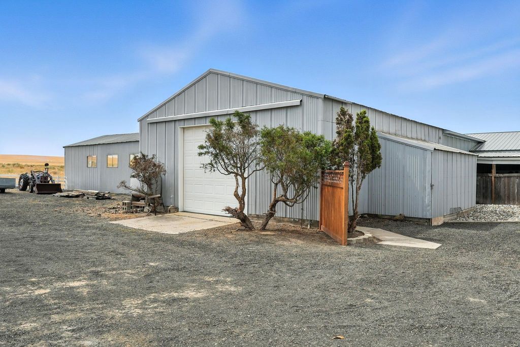 13550 State Route 2 E, Wilbur, WA 99185 photo 43