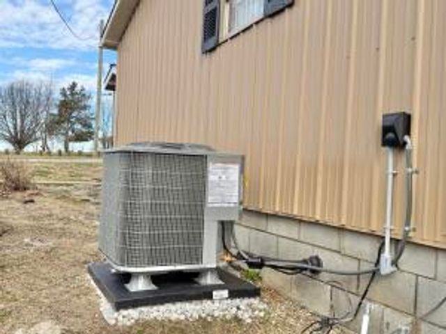 355 Clover Hill Road, Ewing, KY 41039