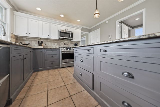 3460 Woodlands Circle, Walworth, NY 14502