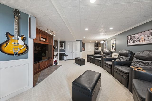 3460 Woodlands Circle, Walworth, NY 14502