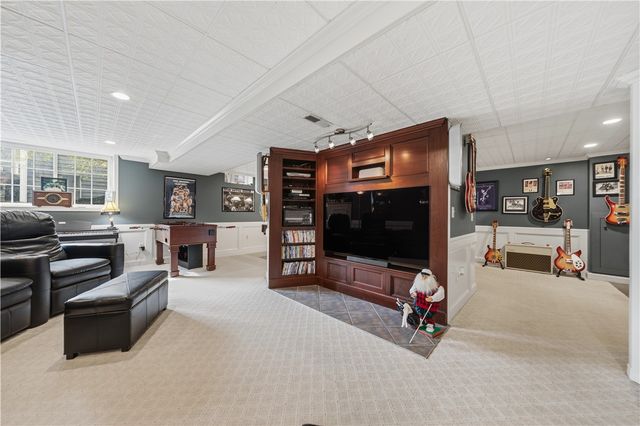 3460 Woodlands Circle, Walworth, NY 14502