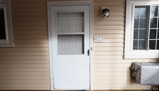 422 Fox Run Lane, Carmel, NY 10512