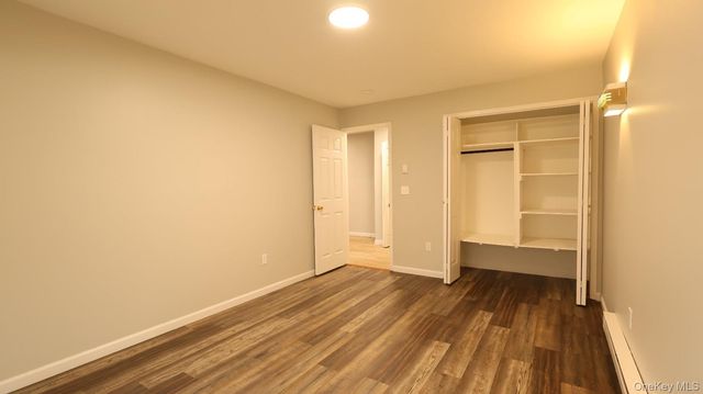 422 Fox Run Lane, Carmel, NY 10512