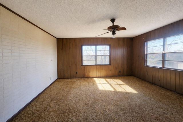 2614 Bayou Drive, Angleton, TX 77515