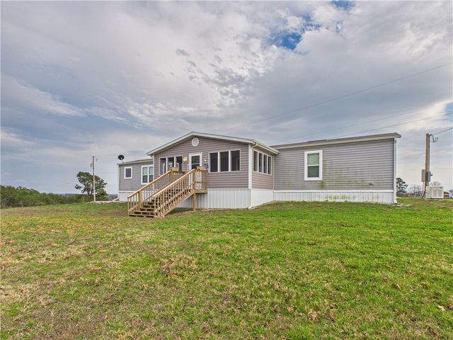 10881 Rainbow Ridge Road, Omaha, AR 72662