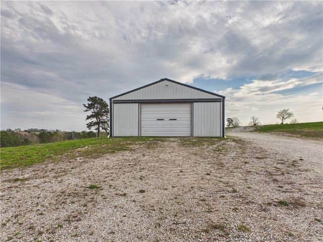 10881 Rainbow Ridge Road, Omaha, AR 72662