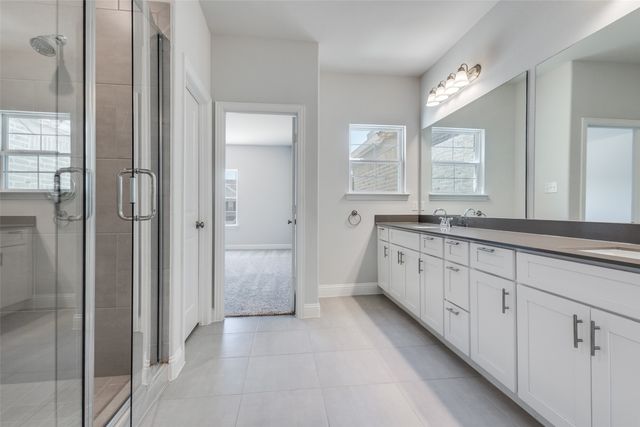 528 Hutchinson Lane, Lewisville, TX 75077