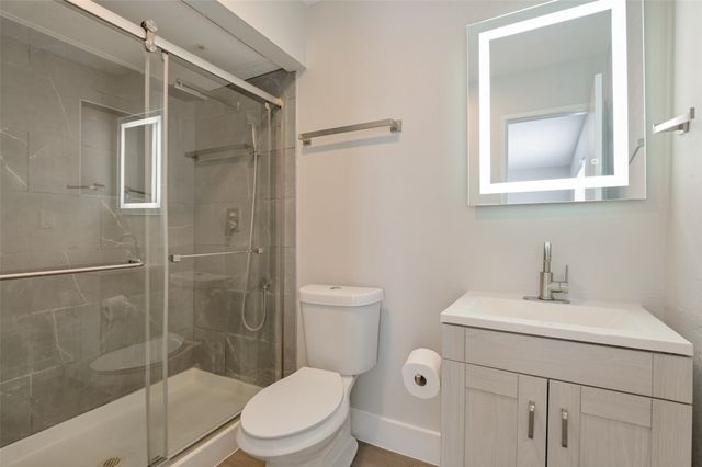 5548 Russell Drive, The Colony, TX 75056
