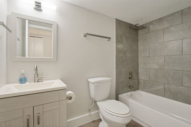 5548 Russell Drive, The Colony, TX 75056