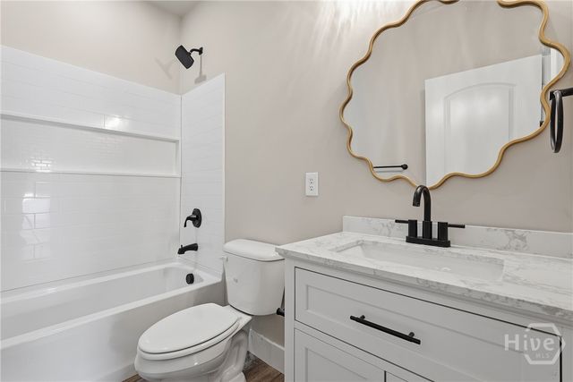150 Darling Street, Savannah, GA 31408