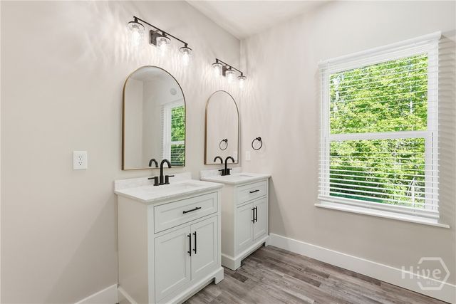 150 Darling Street, Savannah, GA 31408