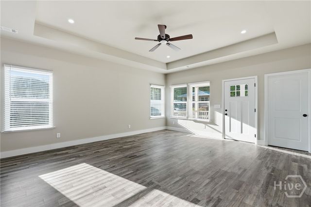 150 Darling Street, Savannah, GA 31408