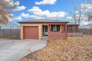 1608 Drollinger St, Wichita, KS 67218