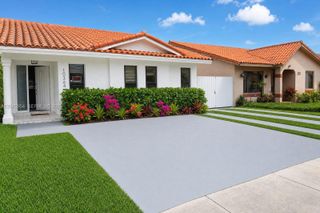 10364 NW 128th Terrace, Hialeah Gardens, FL 33018