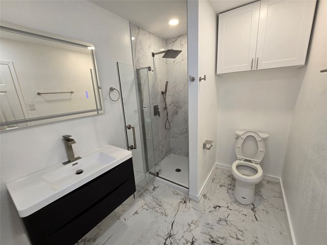 5323 Dazzle Drive, Dallas, TX 75232