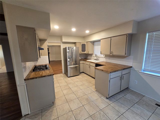 5323 Dazzle Drive, Dallas, TX 75232