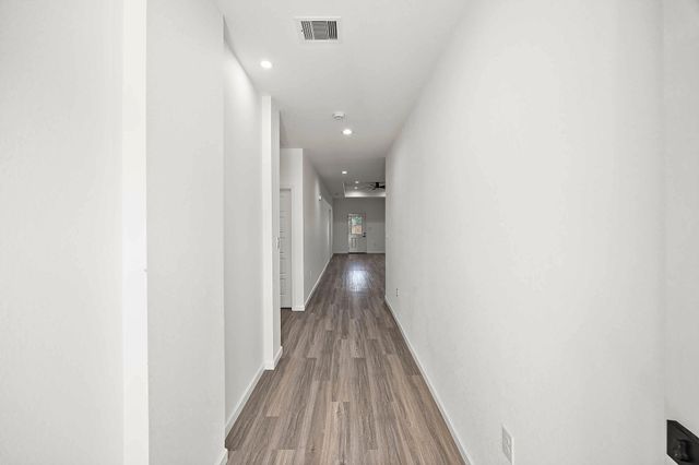 5526 Hartwick Road, Houston, TX 77016
