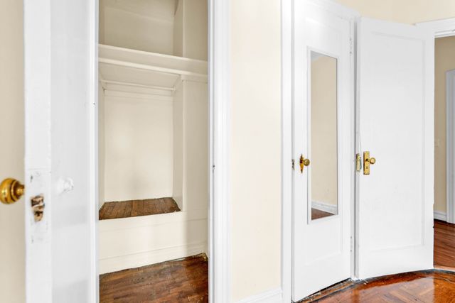 252 E 45th Street, New York City, NY 11203