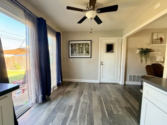 2149 Bluebird Ln, Sacramento, CA 95821