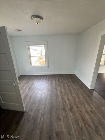 4103 Denison Avenue Up, Cleveland, OH 44109