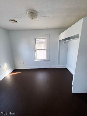 4103 Denison Avenue Up, Cleveland, OH 44109